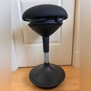 Autonomous Ergo Stool